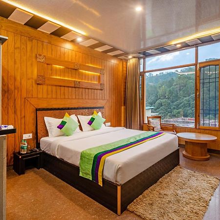 Treebo Srishti Vaikunth With Mountain View Otel Shimla Dış mekan fotoğraf