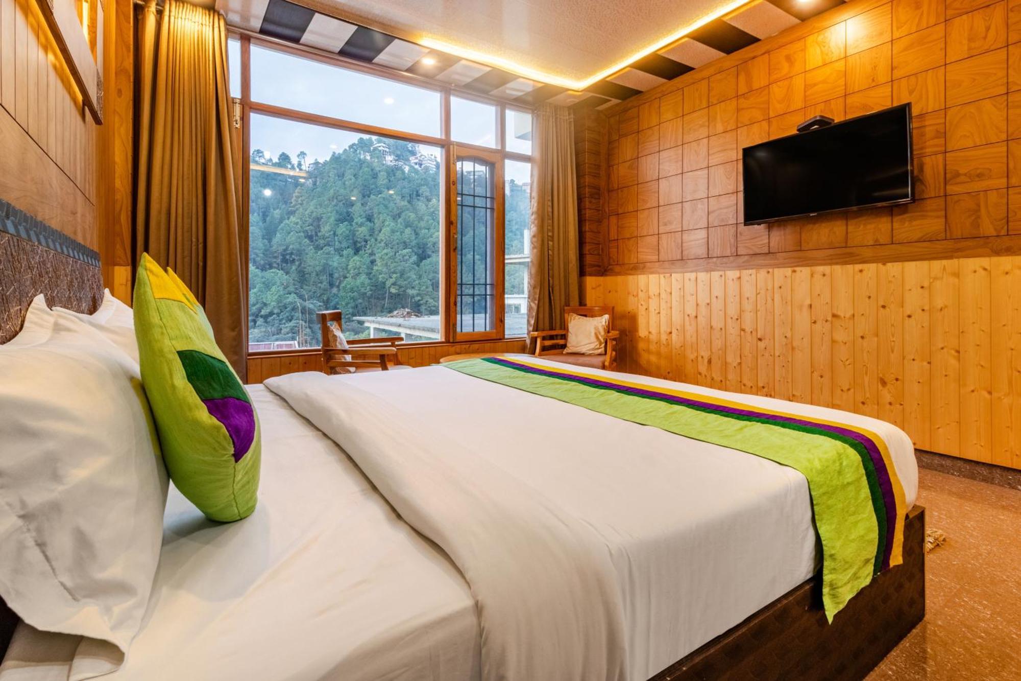 Treebo Srishti Vaikunth With Mountain View Otel Shimla Dış mekan fotoğraf