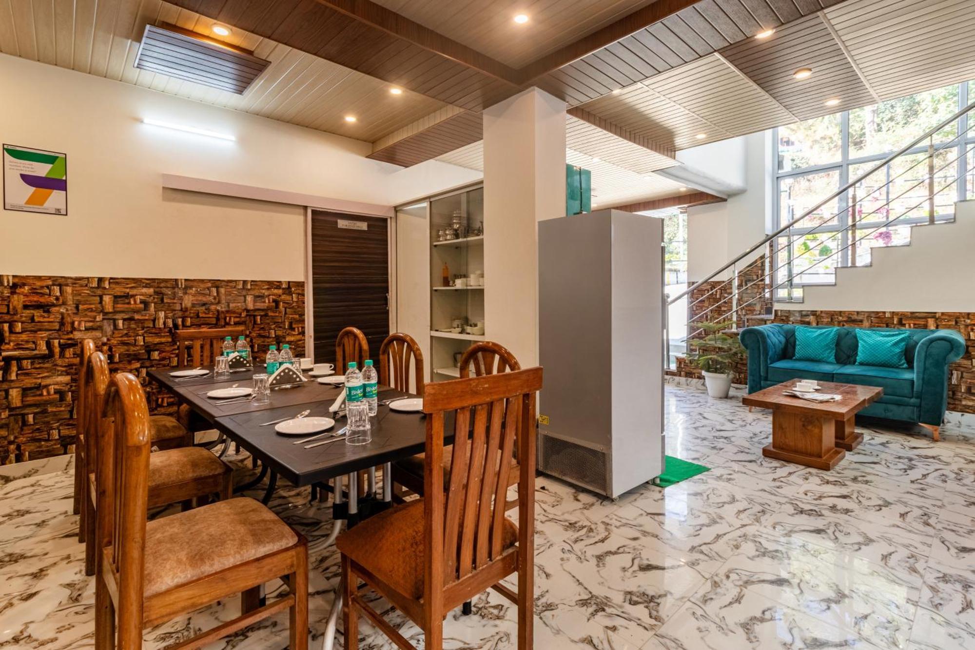 Treebo Srishti Vaikunth With Mountain View Otel Shimla Dış mekan fotoğraf